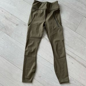 Kith women’s leggings